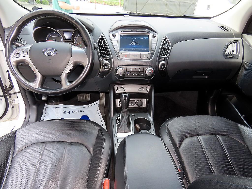 HYUNDAI Tucson - Vista 7