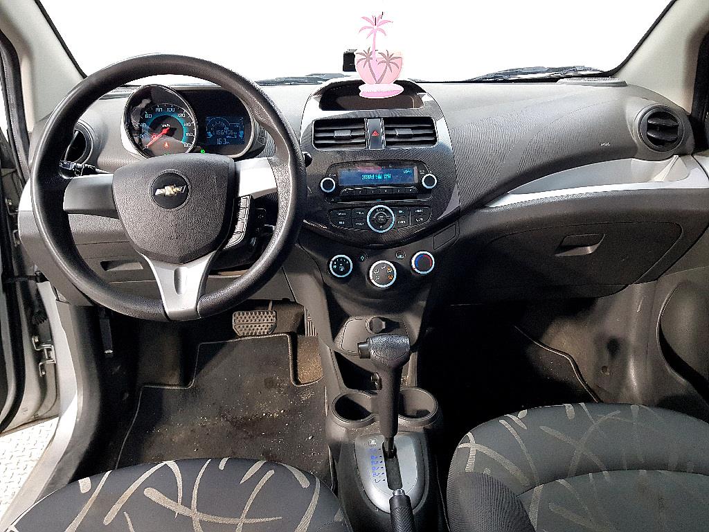 Chevrolet Spark - Vista 5