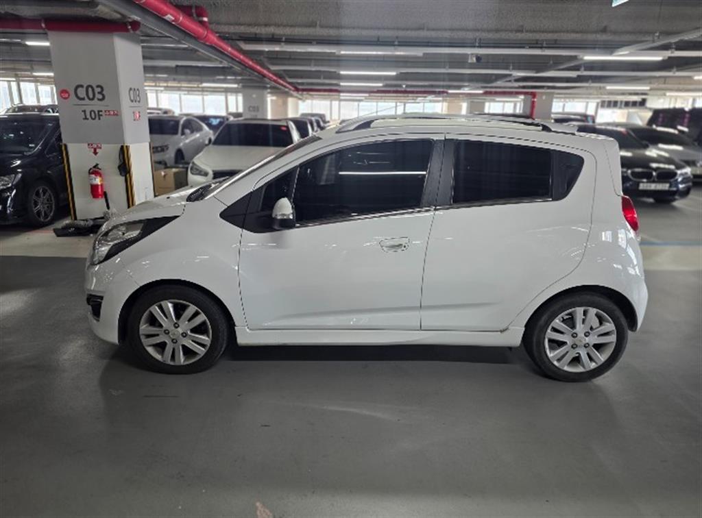 Chevrolet Spark - Vista 3