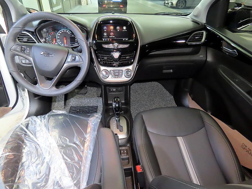 Chevrolet Spark - Vista 10