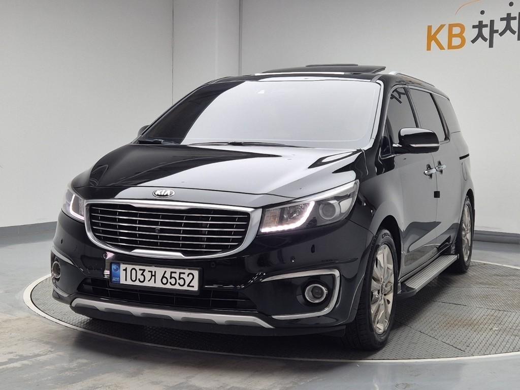KIA Carnival 2015 Negro - Importación desde Corea - HF Imports Iquique - Foto 1