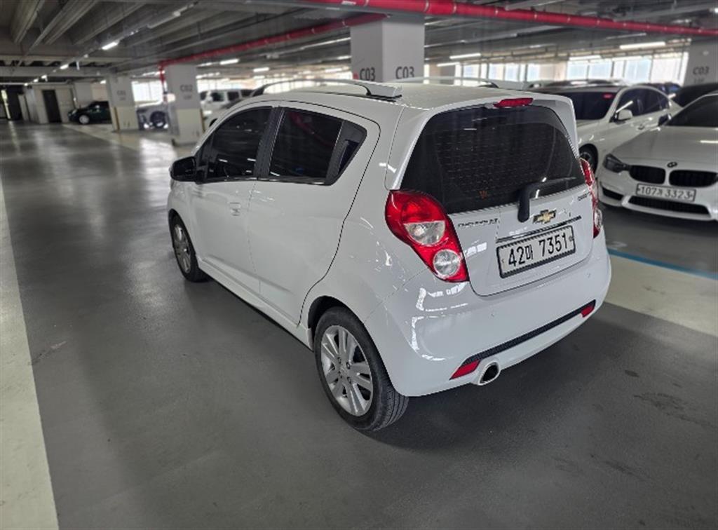 Chevrolet Spark - Vista 4
