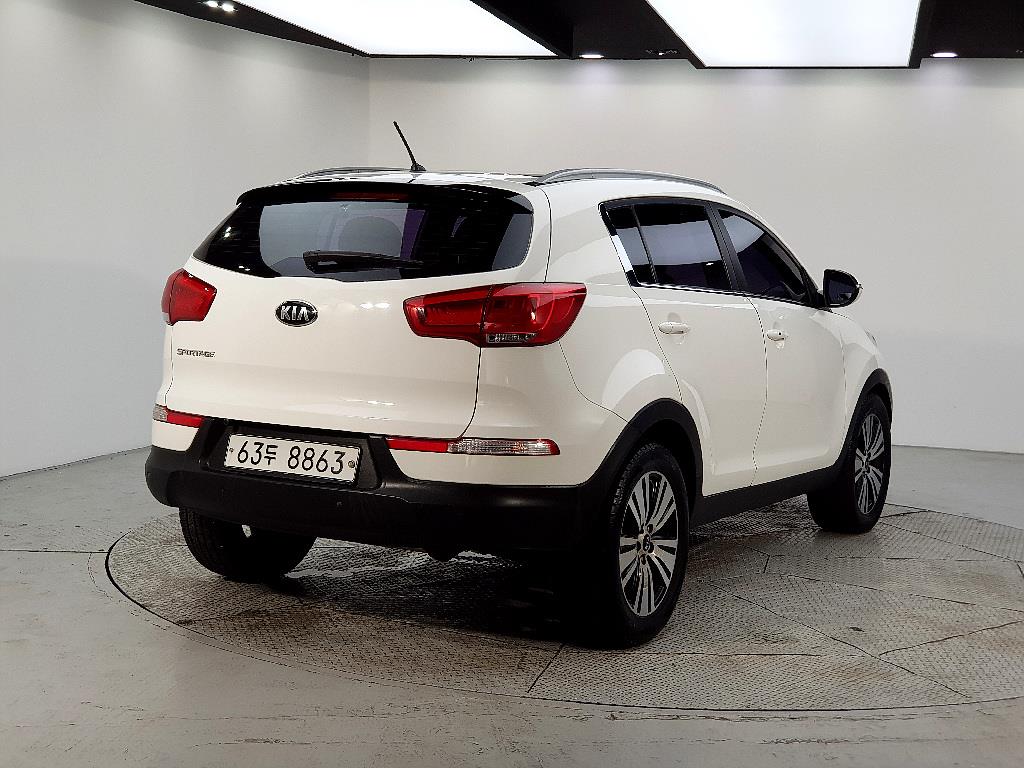 KIA Sportage - Vista 4
