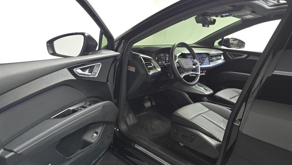Audi Q4 2022 Negro - Importación desde Corea - HF Imports Iquique - Foto 15
