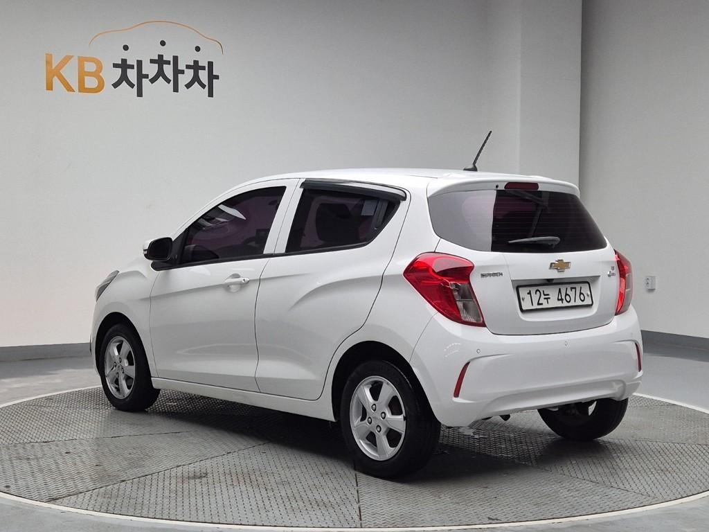 Chevrolet Spark - Vista 2