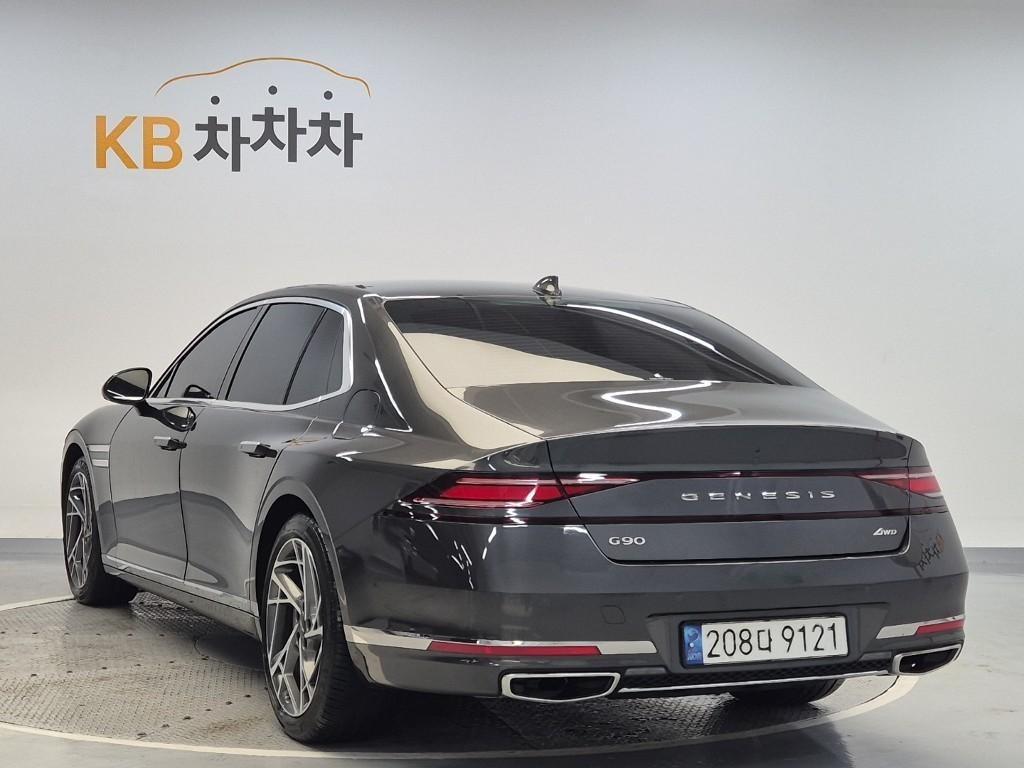 Genesis G90 - Vista 2
