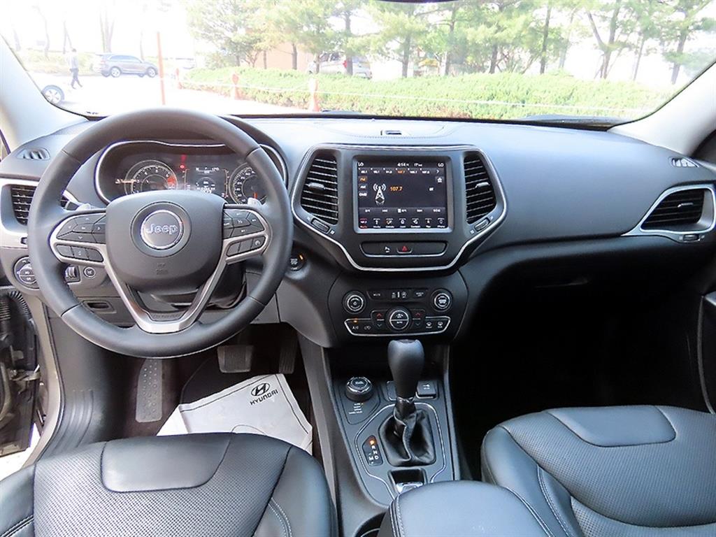 Jeep Cherokee - Vista 7