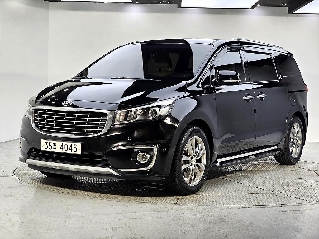 KIA Carnival 2016 Negro - Importación desde Corea - HF Imports Iquique - Foto 1