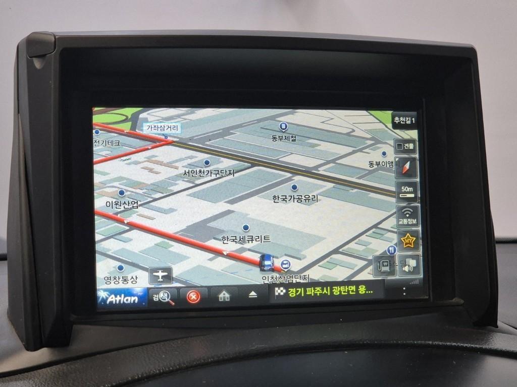 HYUNDAI Starex 2015 Negro - Importación desde Corea - HF Imports Iquique - Foto 14
