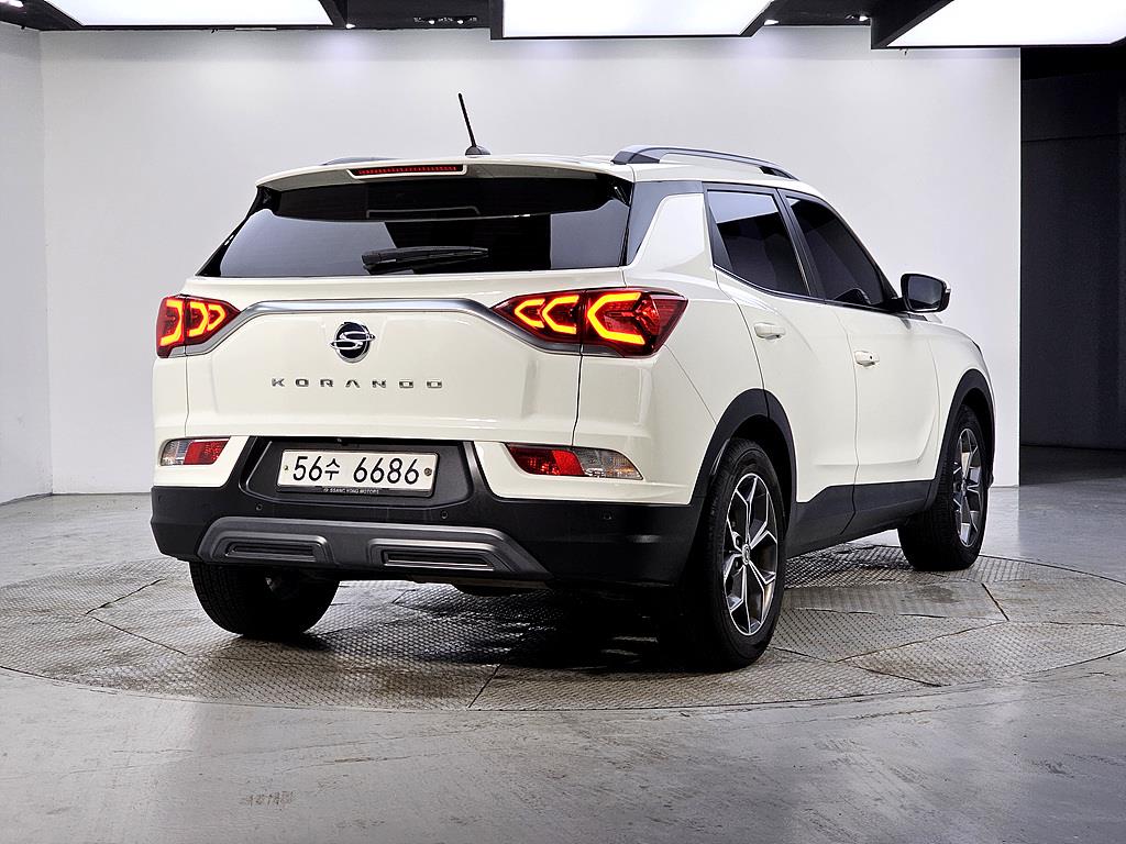 Ssangyong Korando - Vista 4