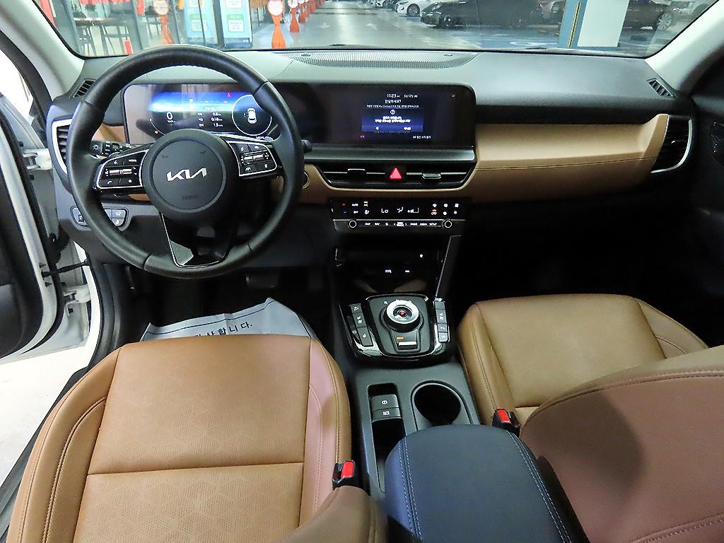 KIA Seltos - Vista 10