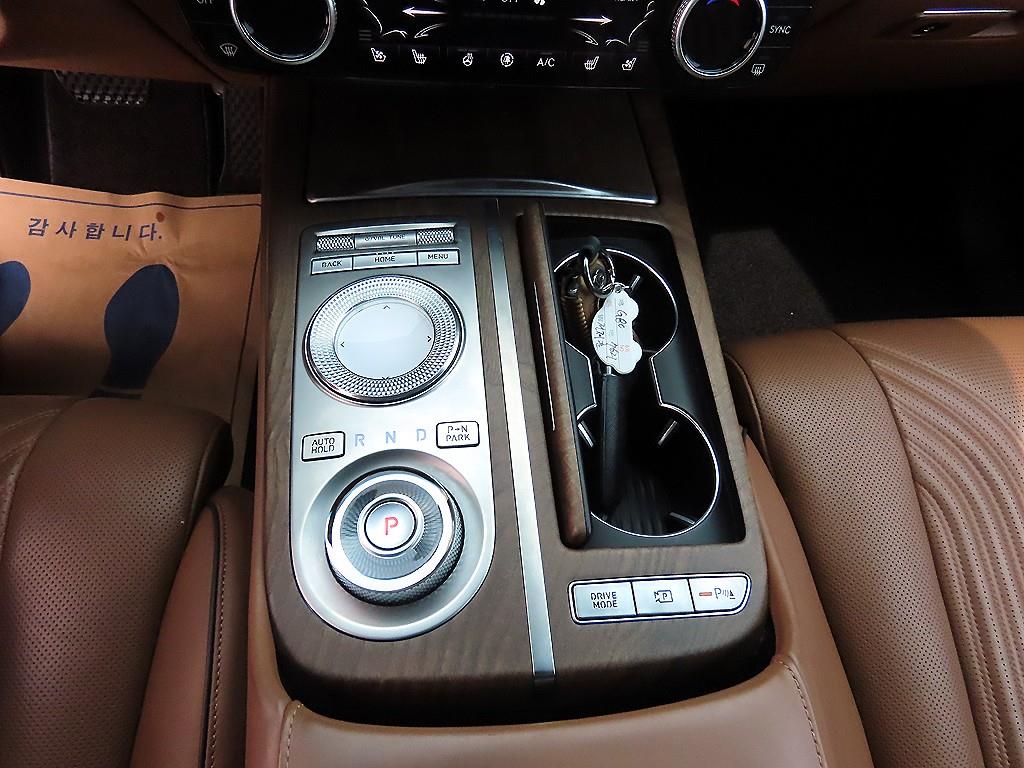 Genesis G80 - Vista 11