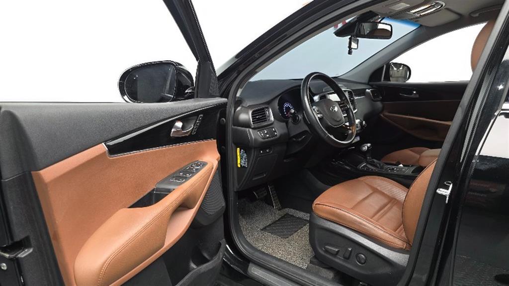 KIA Sorento - Vista 10