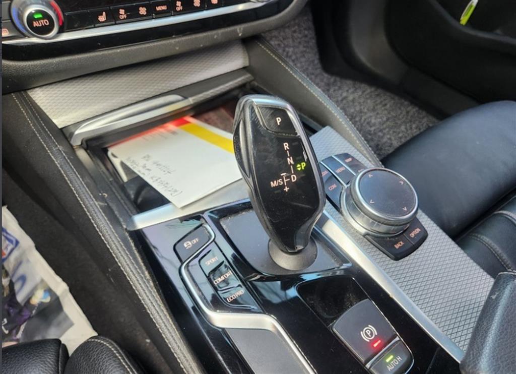 BMW 5 Series - Vista 8
