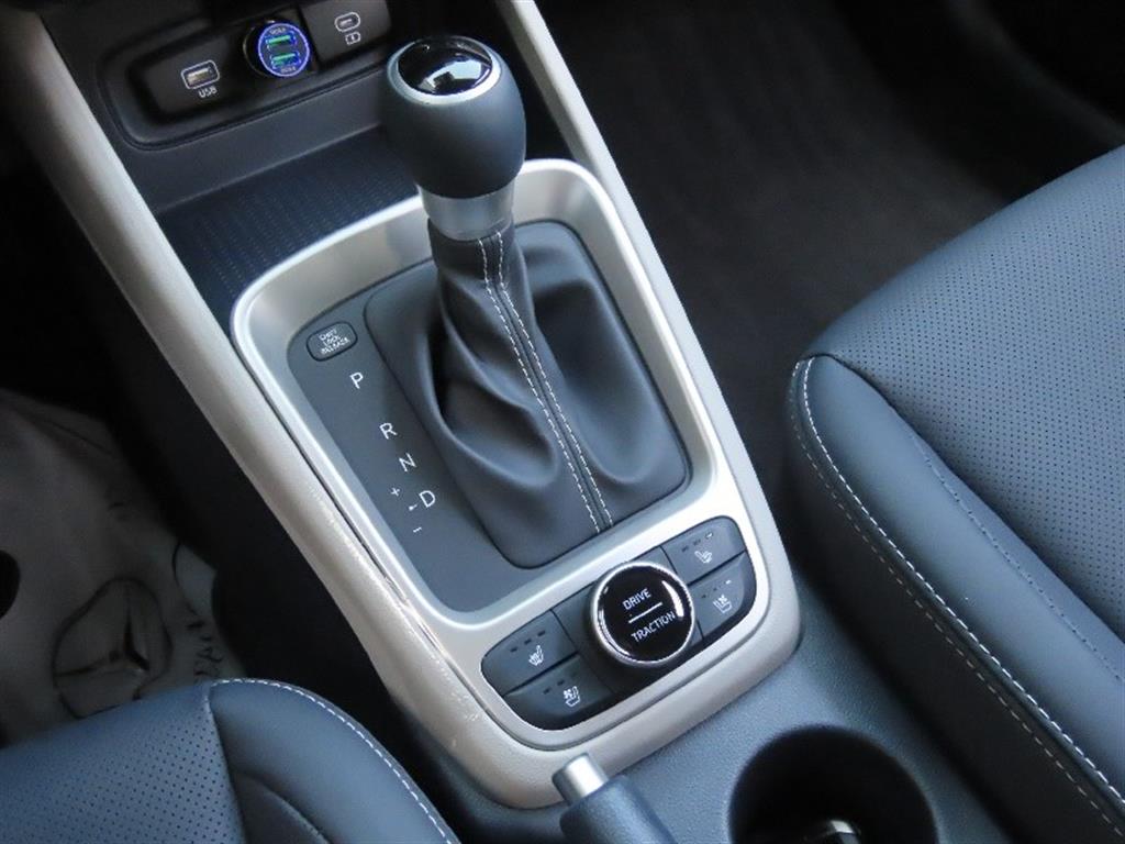 HYUNDAI Venue - Vista 11