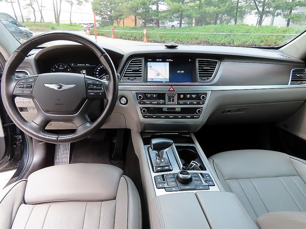 Genesis G80 - Vista 7