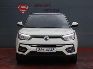 Ssangyong Tivoli - Vista 4