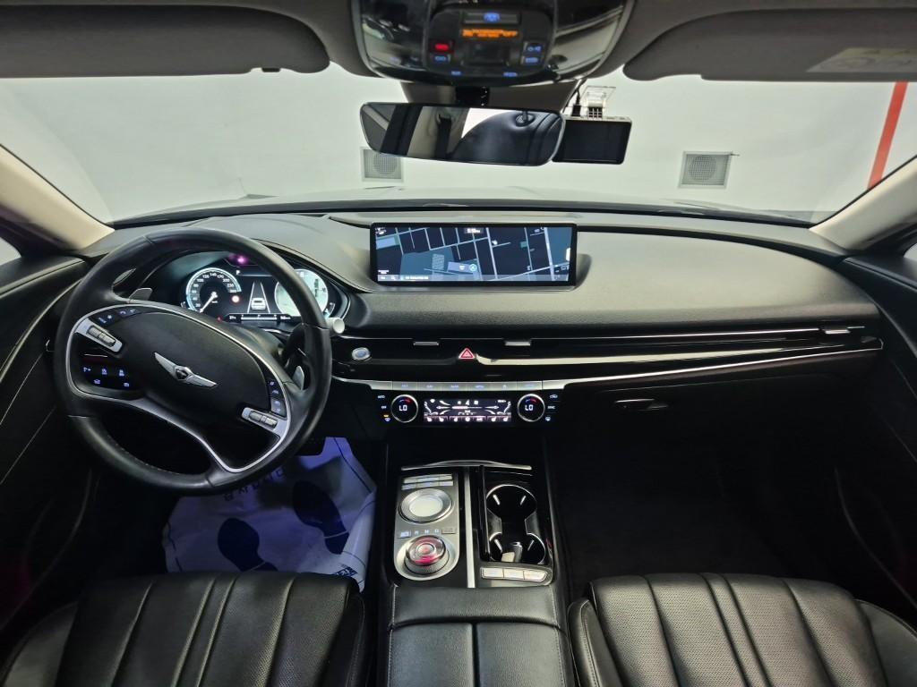 Genesis G80 - Vista 7