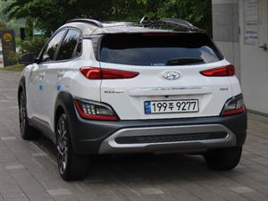 HYUNDAI Kona - Vista 8