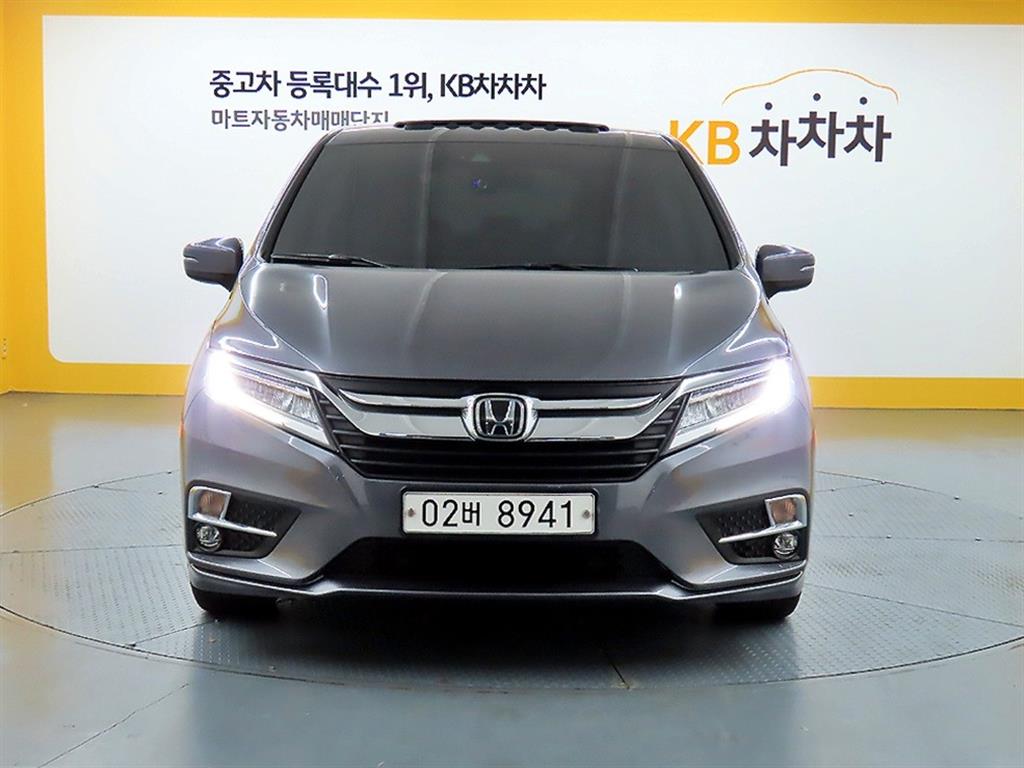 Honda Odyssey 2018 - Importación desde Corea - HF Imports Iquique - Foto 1