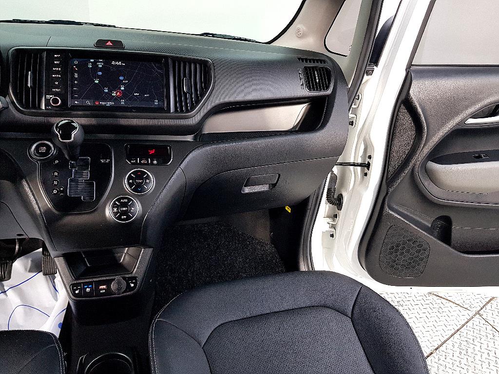 KIA Ray - Vista 10