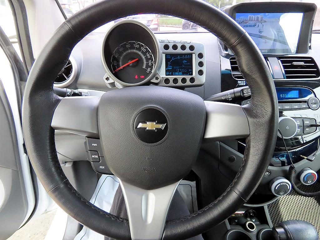 Chevrolet Spark - Vista 8