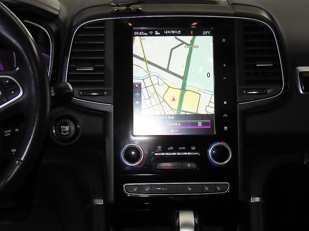 SAMSUNG QM6 - Vista 11