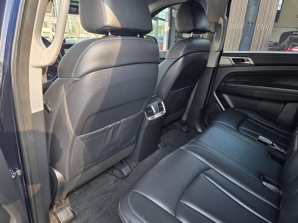 Ssangyong Rexton 2019 Azul - Importación desde Corea - HF Imports Iquique - Foto 19