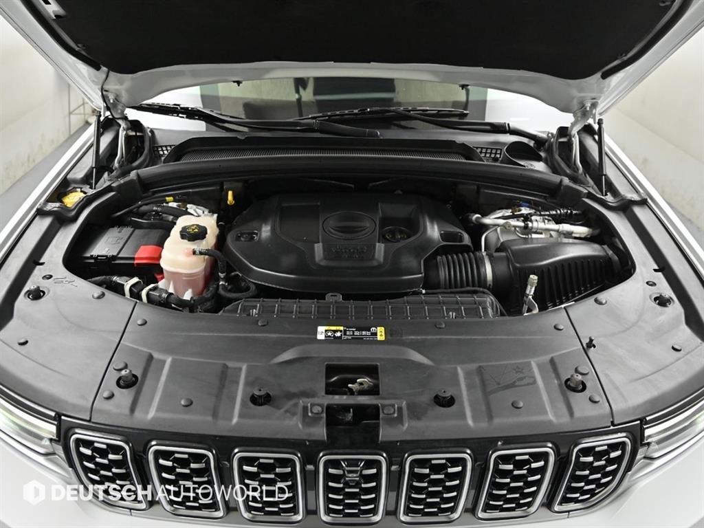 Jeep Cherokee - Vista 6