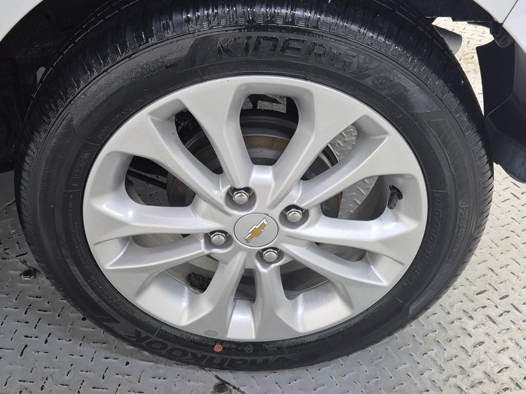 Chevrolet Spark - Vista 4