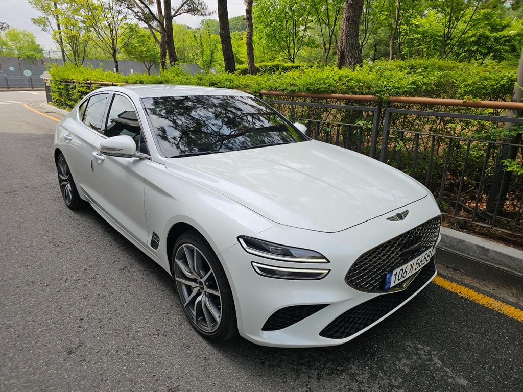 Genesis G70 2024 Blanco - Importación desde Corea - HF Imports Iquique - Foto 1
