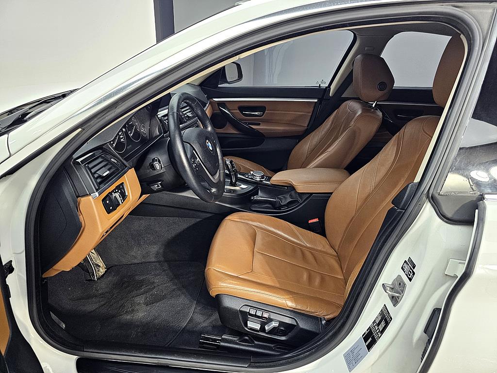 BMW 4 Series - Vista 8