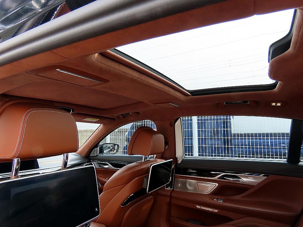BMW 7 Series 2016 Negro - Importación desde Corea - HF Imports Iquique - Foto 16