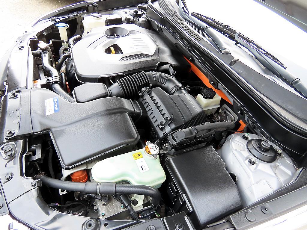 HYUNDAI Sonata 2012 Plateado - Importación desde Corea - HF Imports Iquique - Foto 18