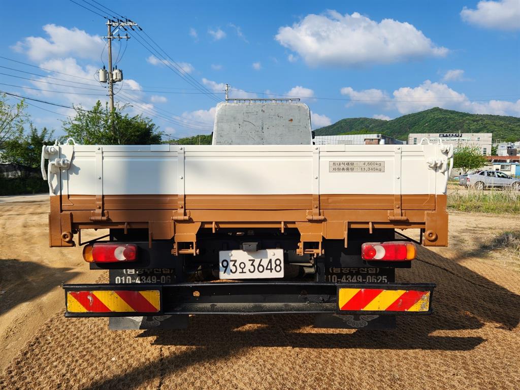 medium and large cargo Cargo - Vista 5