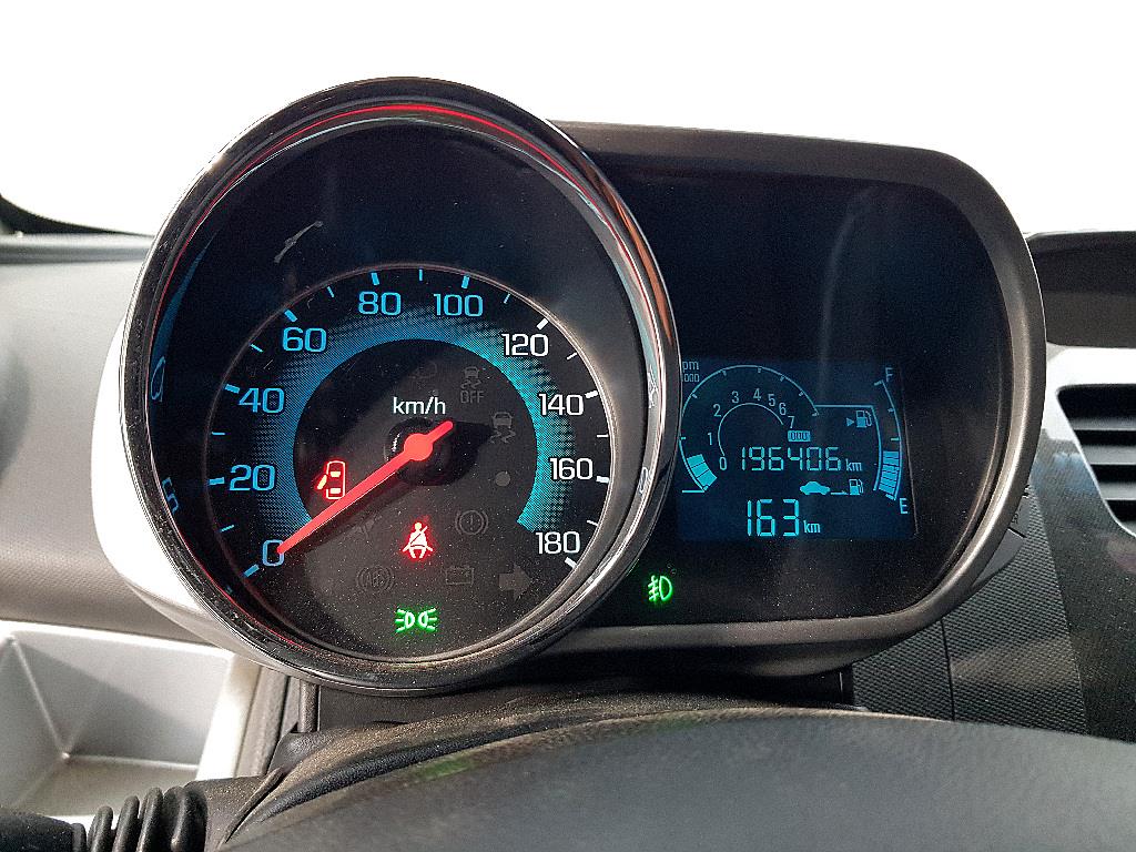Chevrolet Spark - Vista 7