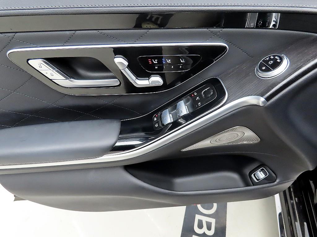 Mercedes Benz S Class - Vista 11
