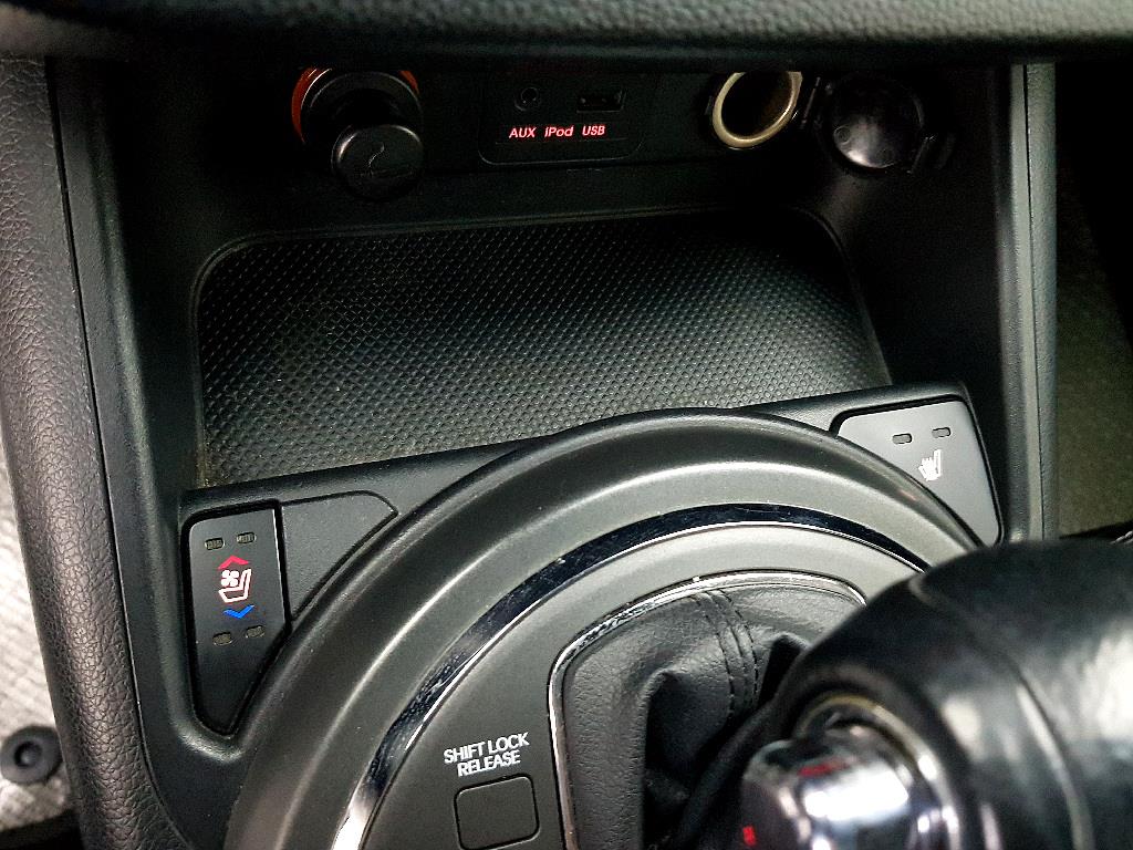 KIA Sportage 2011 Gris - Importación desde Corea - HF Imports Iquique - Foto 14