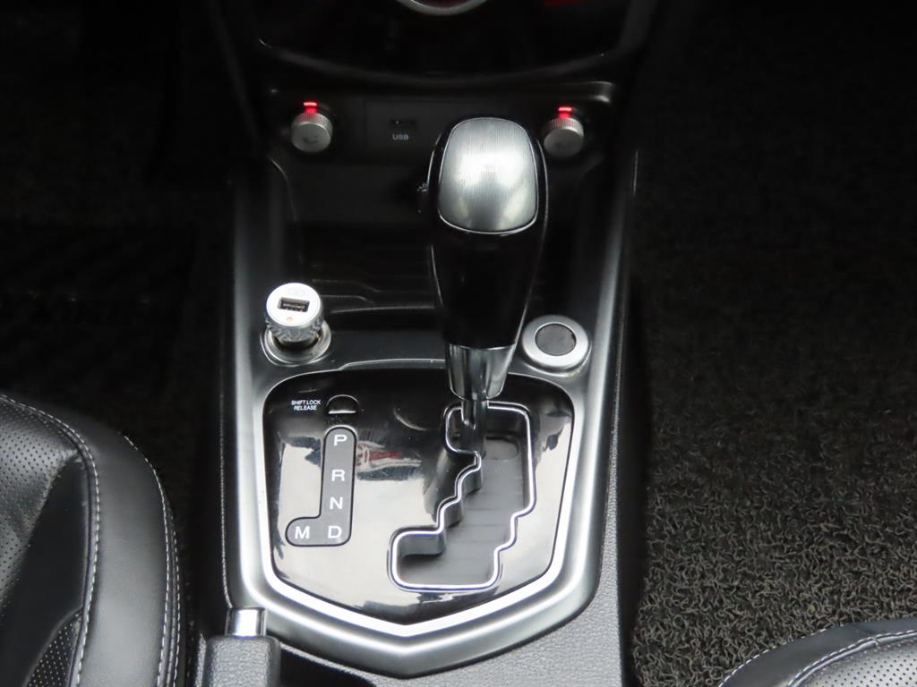 Ssangyong Tivoli 2018 - Importación desde Corea - HF Imports Iquique - Foto 12