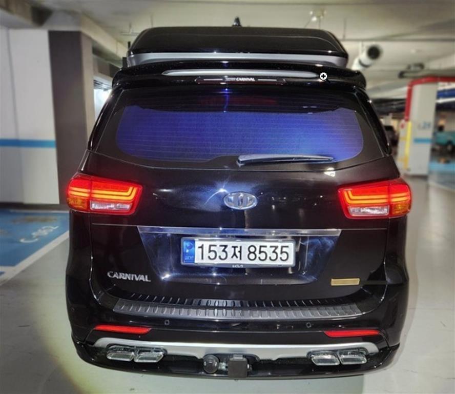 KIA Carnival - Vista 2