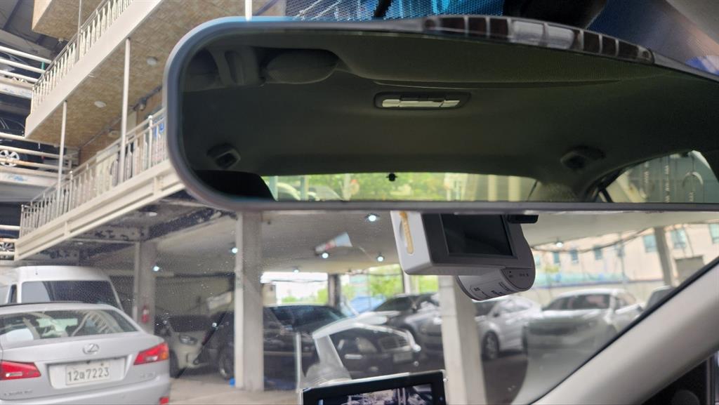 HYUNDAI Sonata - Vista 11