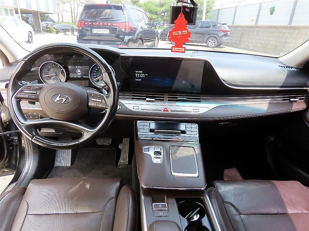 HYUNDAI Grandeur - Vista 7