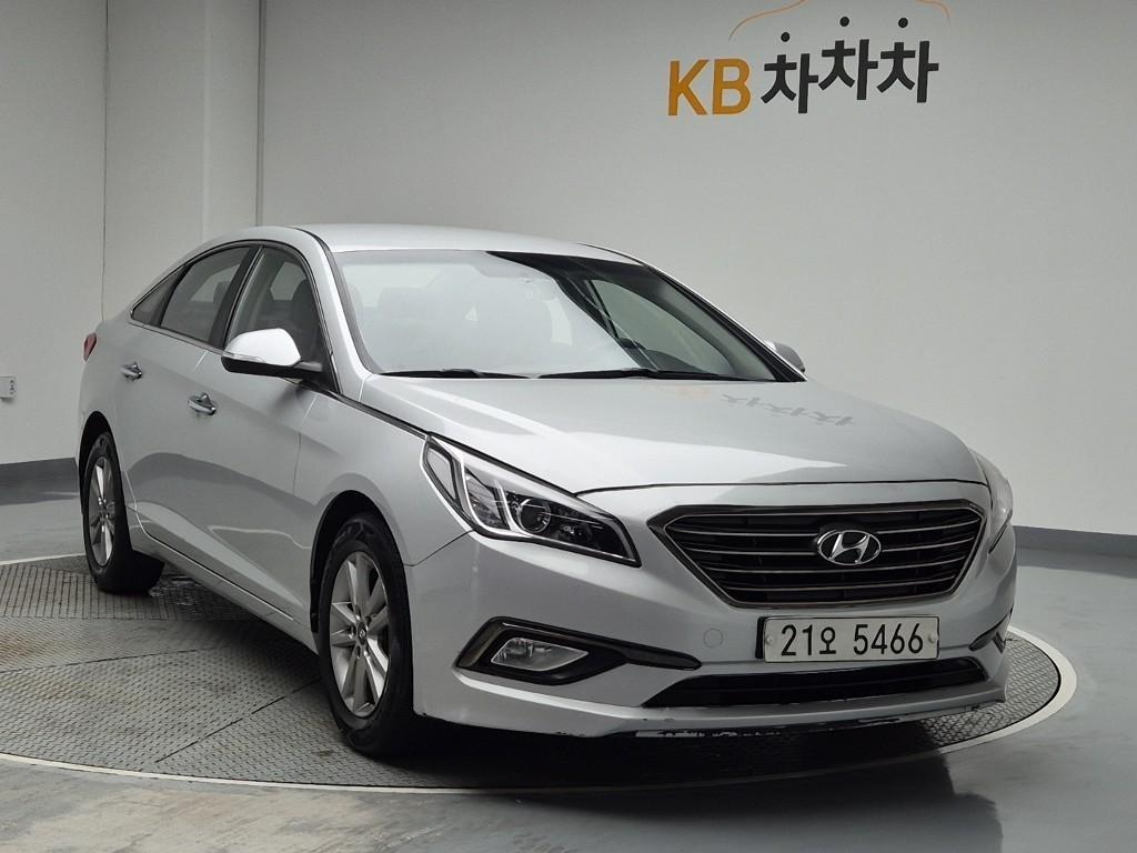 HYUNDAI Sonata - Vista 3