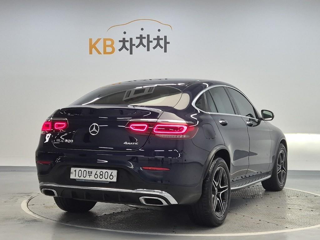 Mercedes Benz GLC Class - Vista 3