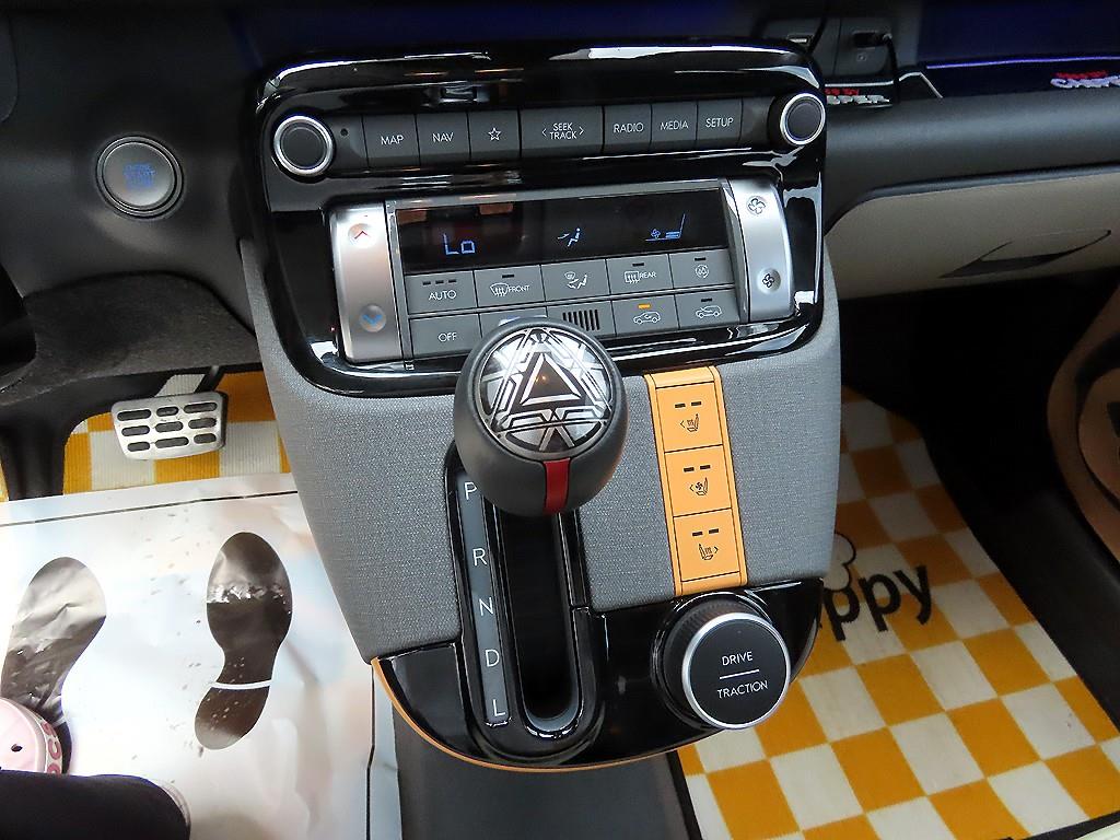HYUNDAI Casper - Vista 10