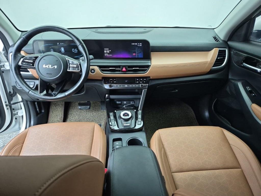 KIA Seltos - Vista 5