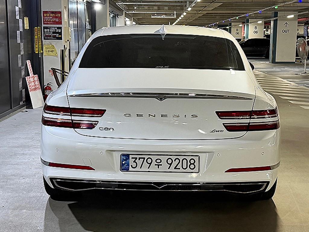 Genesis G80 - Vista 5