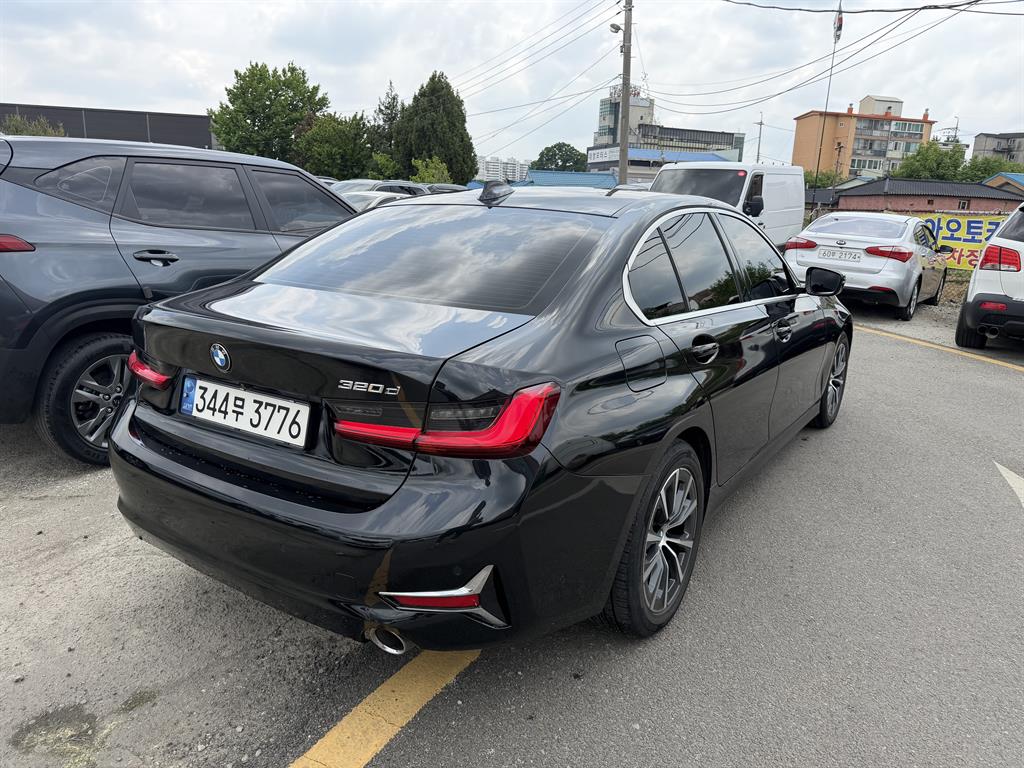 BMW 3 series - Vista 4