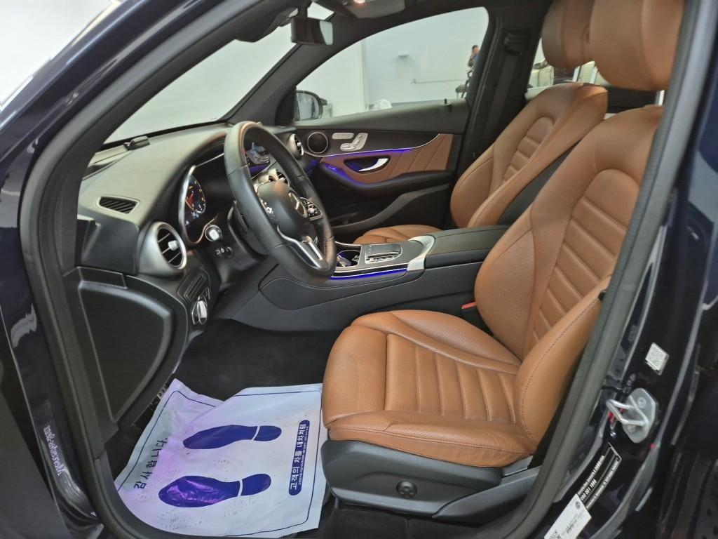 Mercedes Benz GLC Class - Vista 11