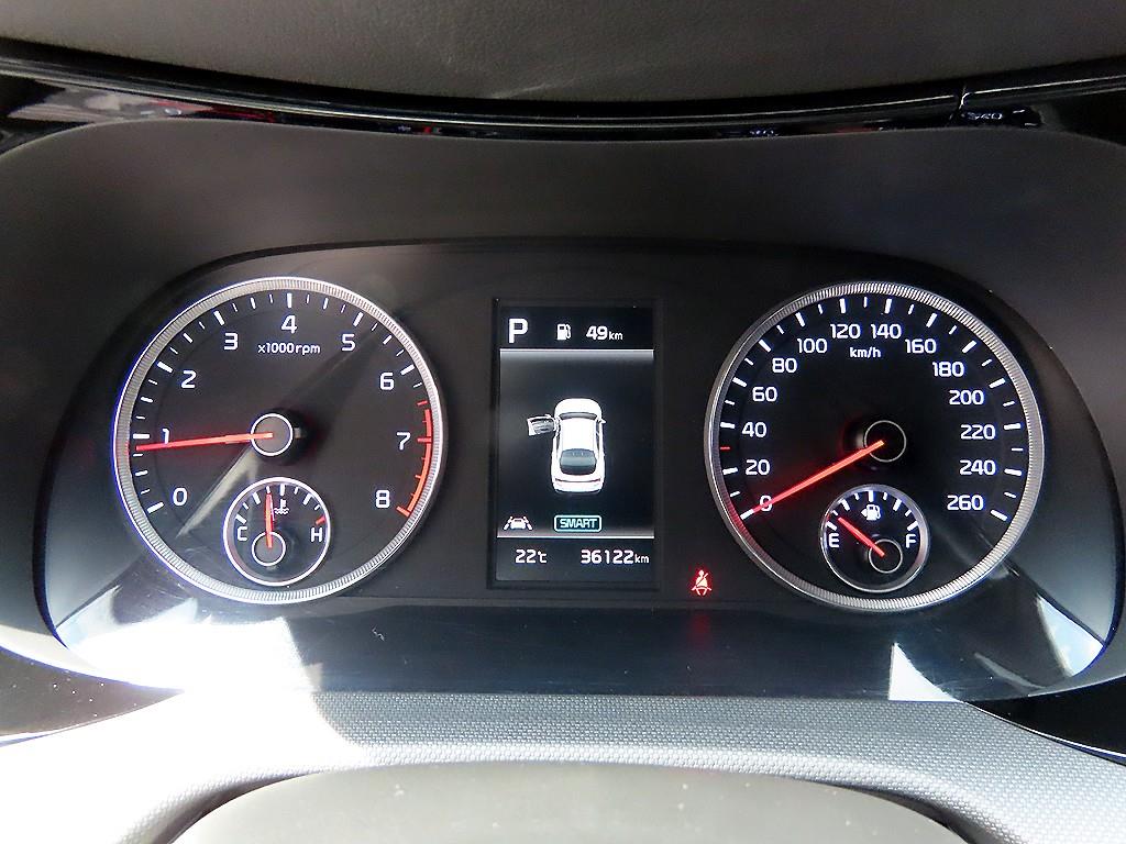 KIA K5 - Vista 9